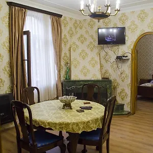 апарт - светлейший князь грузинский Тбилиси